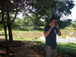 Bebiendo agua de coco Sigiriya