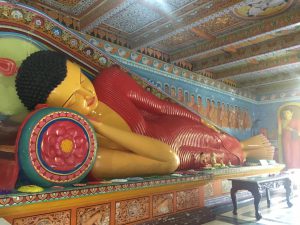 Figura de Buda tumbado